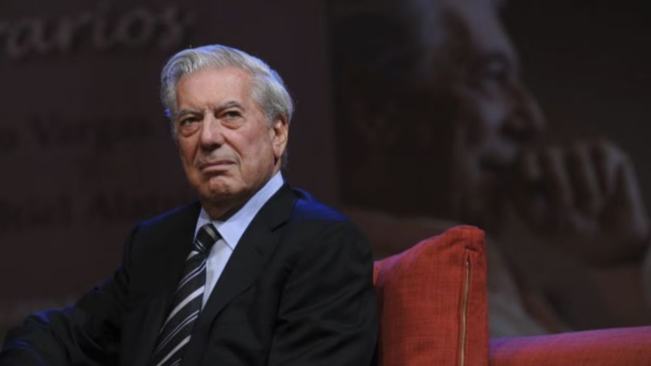 Perú declara día de luto nacional por fallecimiento de Mario Vargas Llosa
