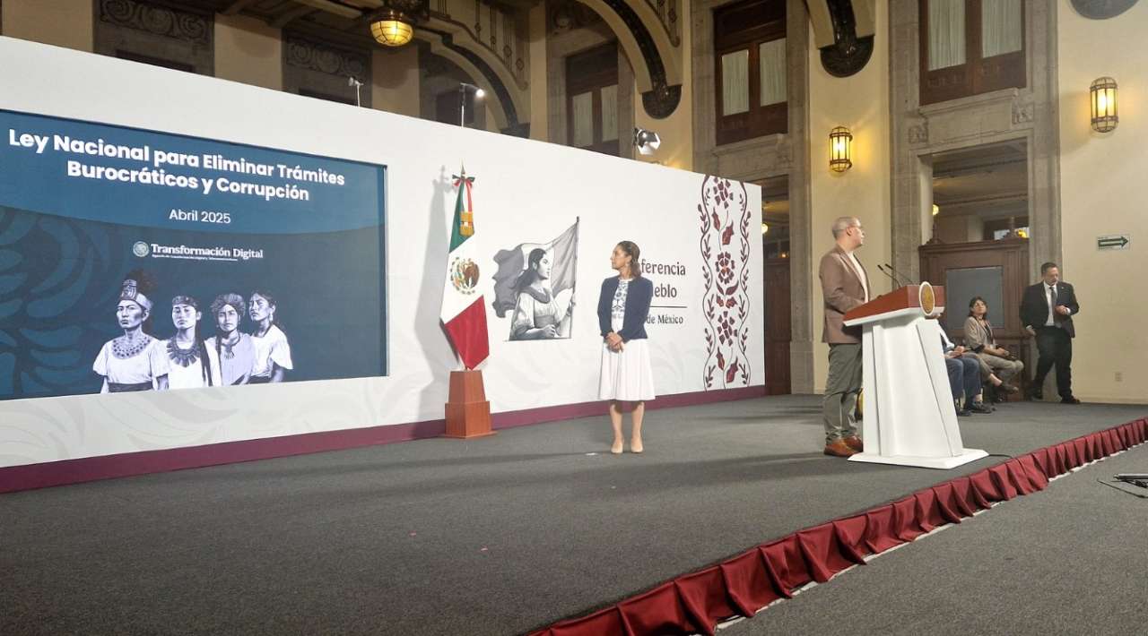 Claudia Sheinbaum envía ley para eliminar trámites burocráticos