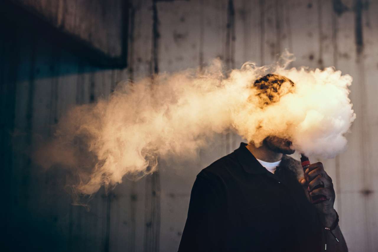 Los vapeadores generan un mercado de 26,000 mdp, pese a estar prohibidos