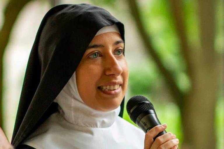 Echan a una monja por ser “demasiado bonita” y la polémica sacude a la Iglesia