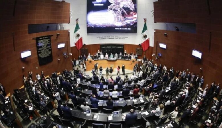 Senado frena aumento salarial a maestros, policías y personal de salud