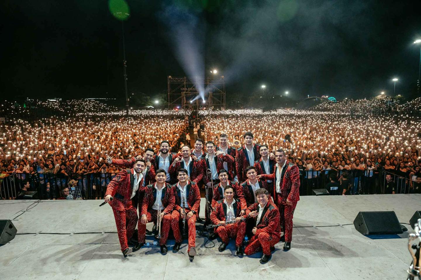 Asisten más de 70 mil personas a concierto de La Arrolladora en la Feria Tabasco 2025