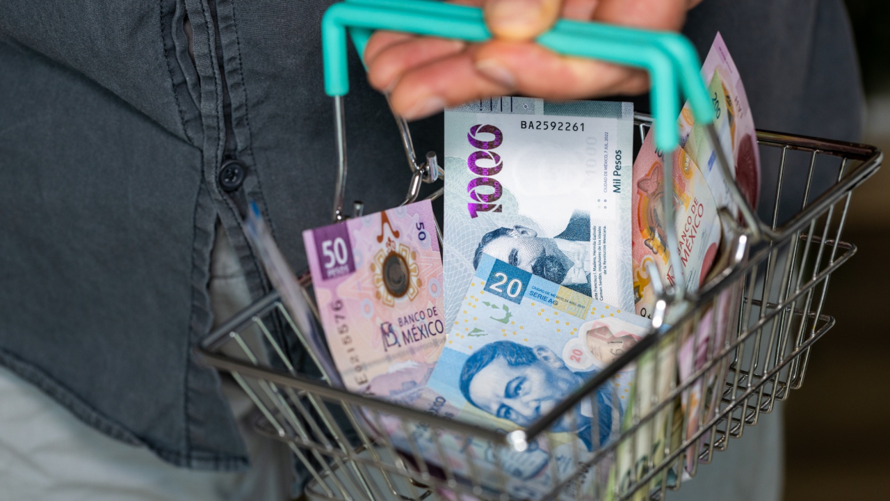 Salario mínimo sube, pero no alcanza: persisten brechas y desigualdad