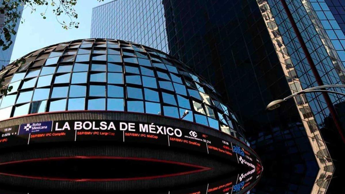 BMV opera con ganancias; destacan acciones de Peñoles