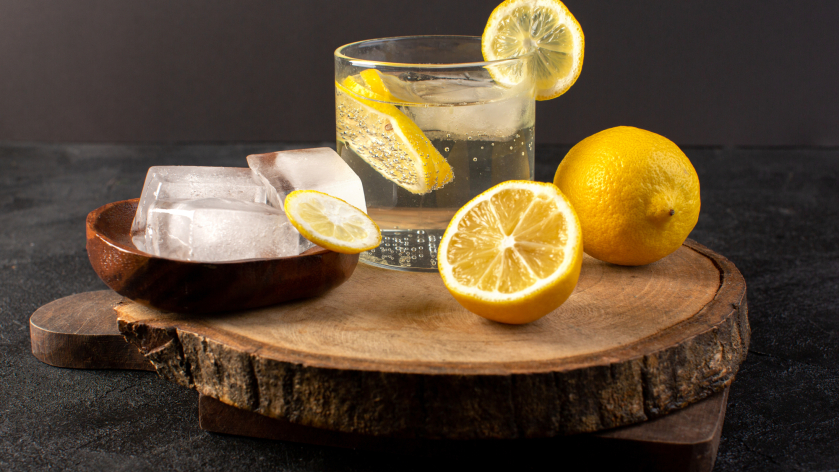 La generación que está dejando de tomar: el boom de las bebidas sin alcohol en México