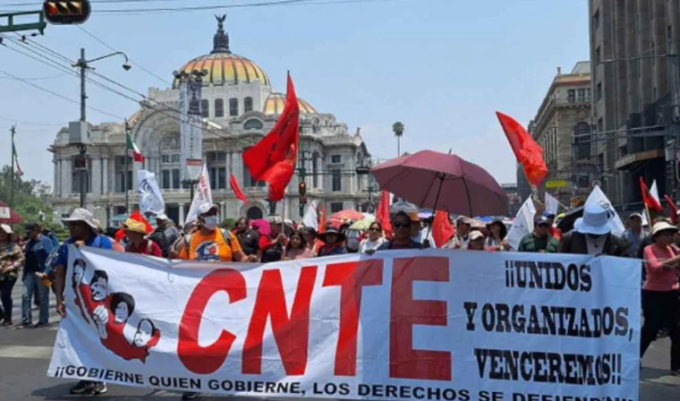 Amaga CNTE, ahora, con bloquear SEP, INE y Hacienda