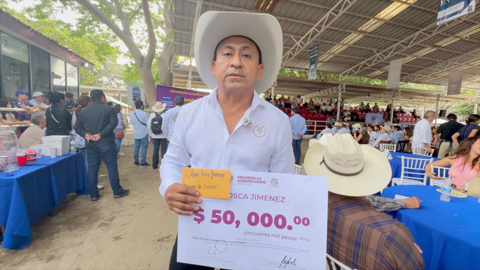 Celebran productores inversión histórica de gobierno con premios y reconocimientos a mejores productos agropecuarios