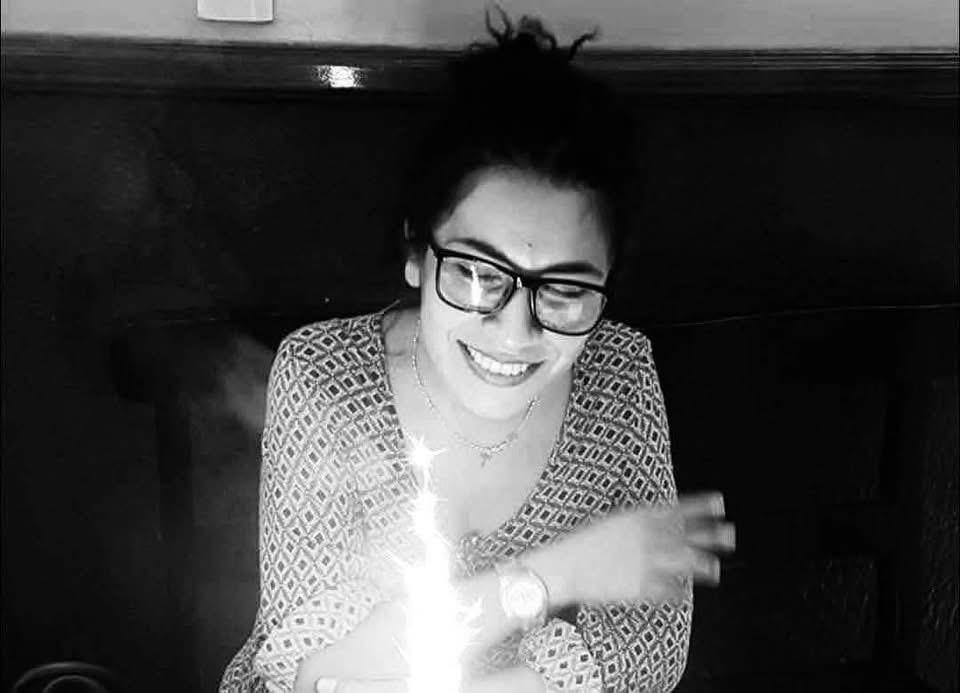 Confirman la muerte de la periodista Avisack Douglas Coronado tras atentado en el sur de Veracruz