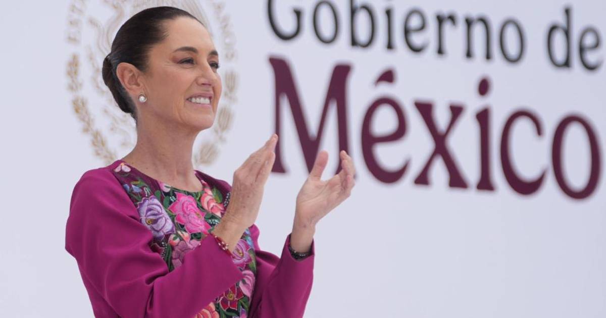 Claudia Sheinbaum anuncia aumento salarial del 10% a maestros