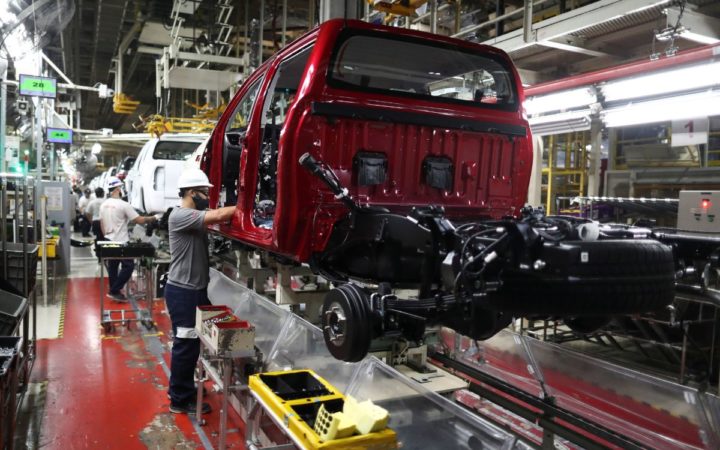 La producción de autos en México se desploma un 9,07 % interanual en abril