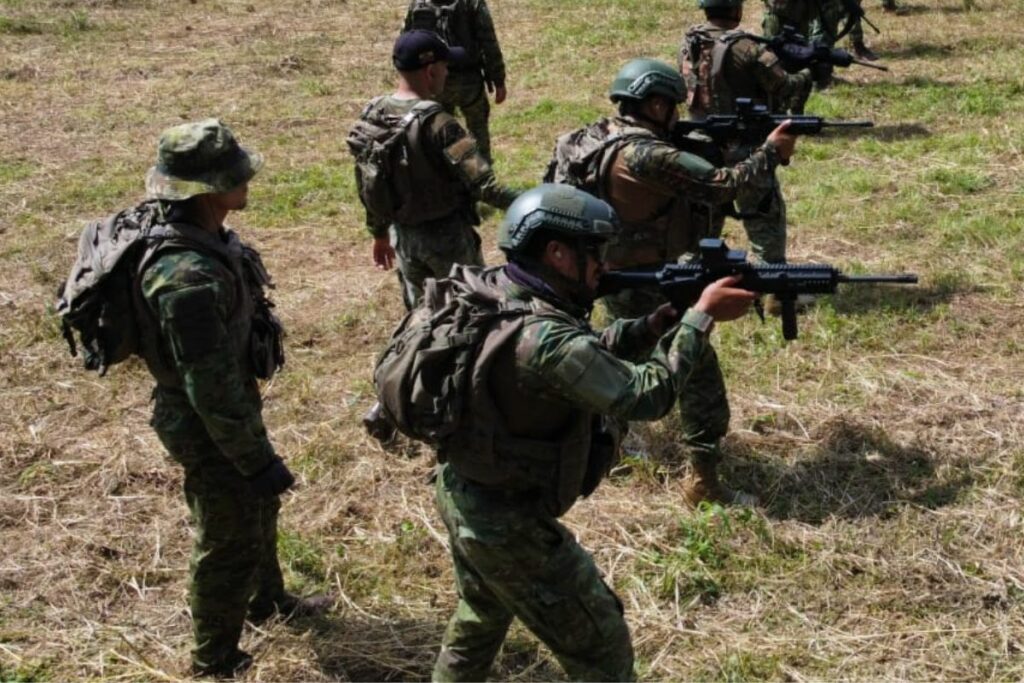 Ecuador abre investigación por «terrorismo» tras el asesinato de 11 militares en la Amazonia por presuntos integrantes de las FARC