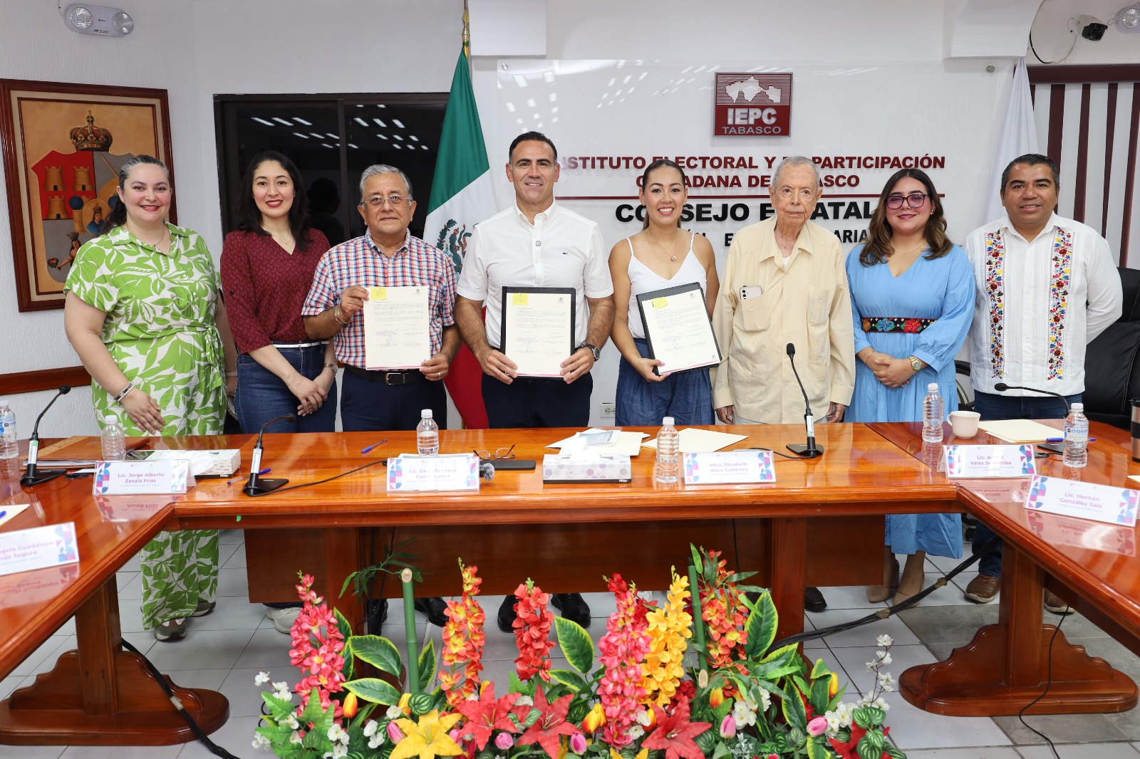IEPC Tabasco y el Colegio de Notarios Tabasco signan convenio de colaboración