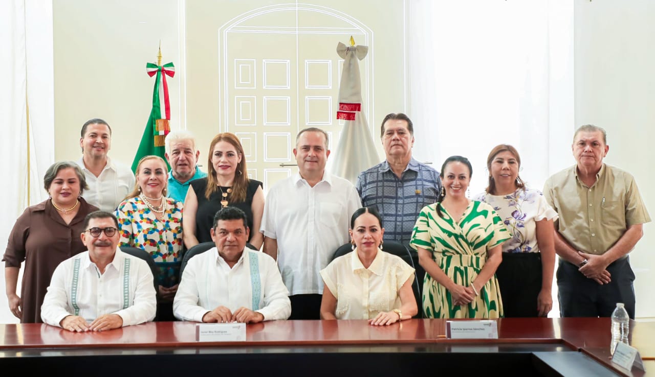 Rector de la UJAT toma protesta como parte del Consejo Directivo del IAP