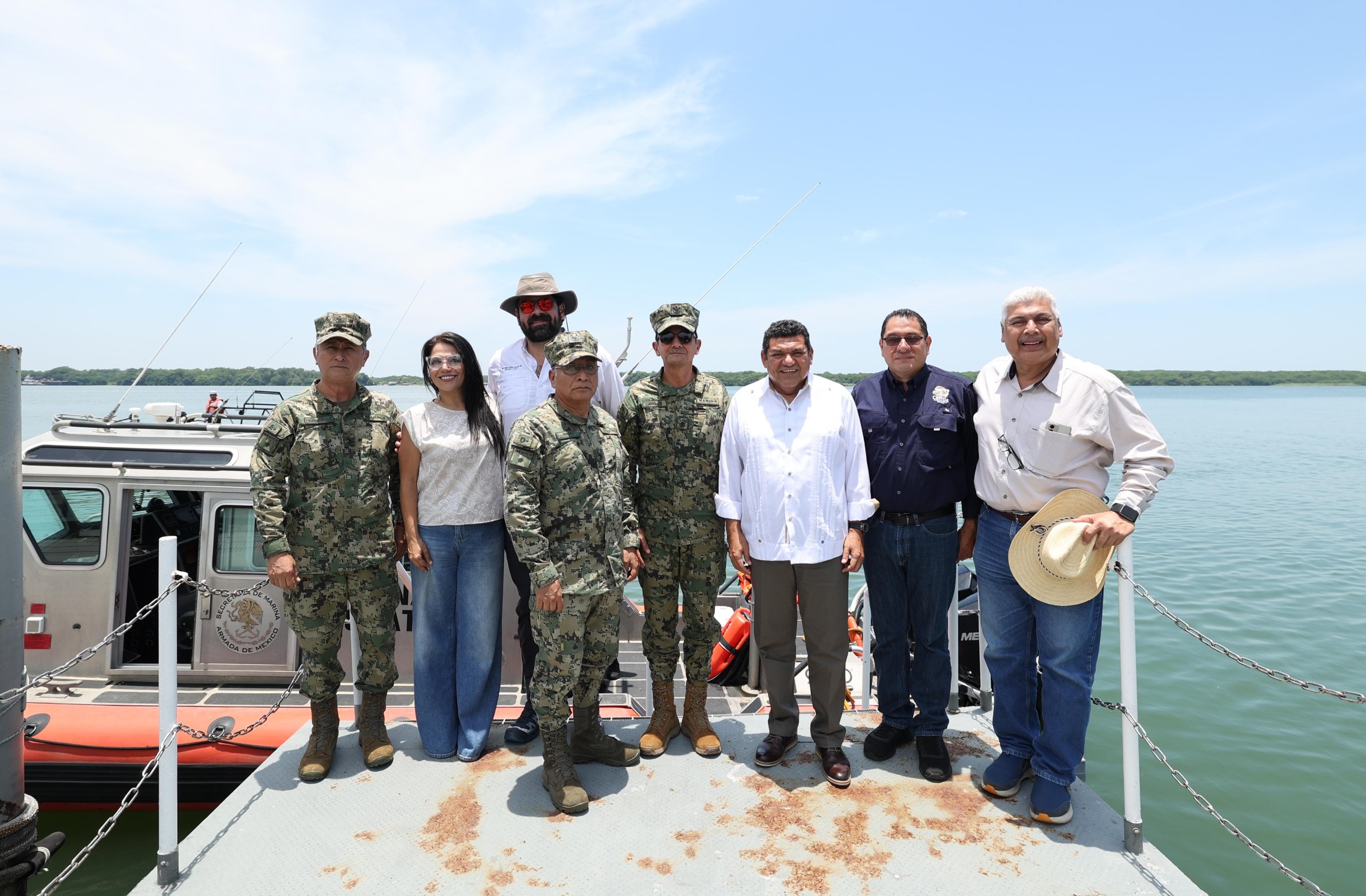 Supervisa Gobernador Javier May terreno donde se construirá el nuevo Puerto de Frontera