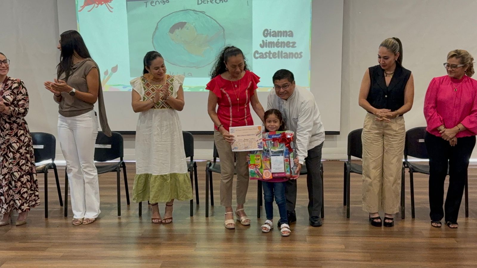 Premia CEDH a ganadores del 12º Concurso “Los Derechos de la Niñez”