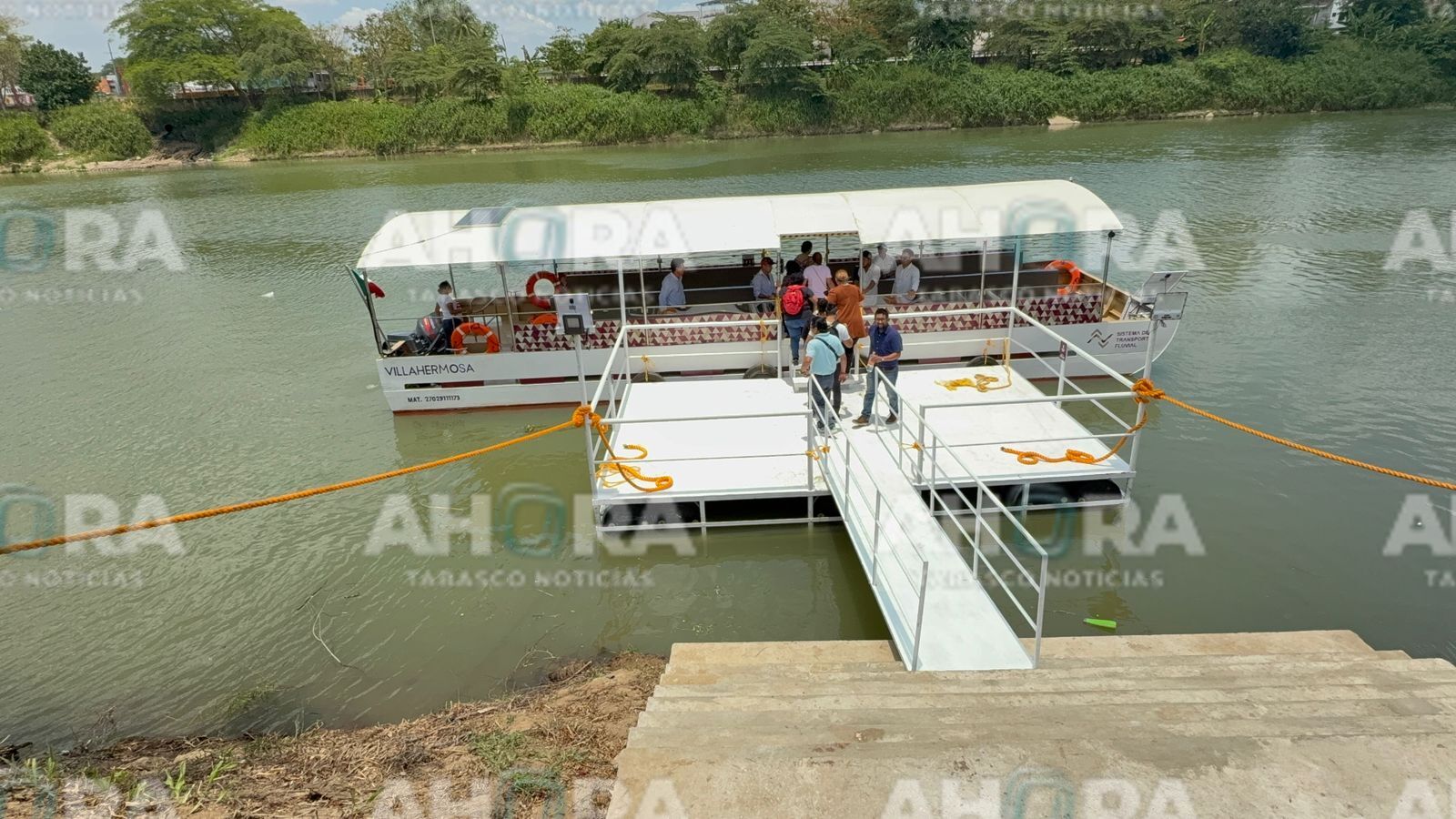 Realizan recorrido de prueba del servicio de lanchitas en el río Grijalva