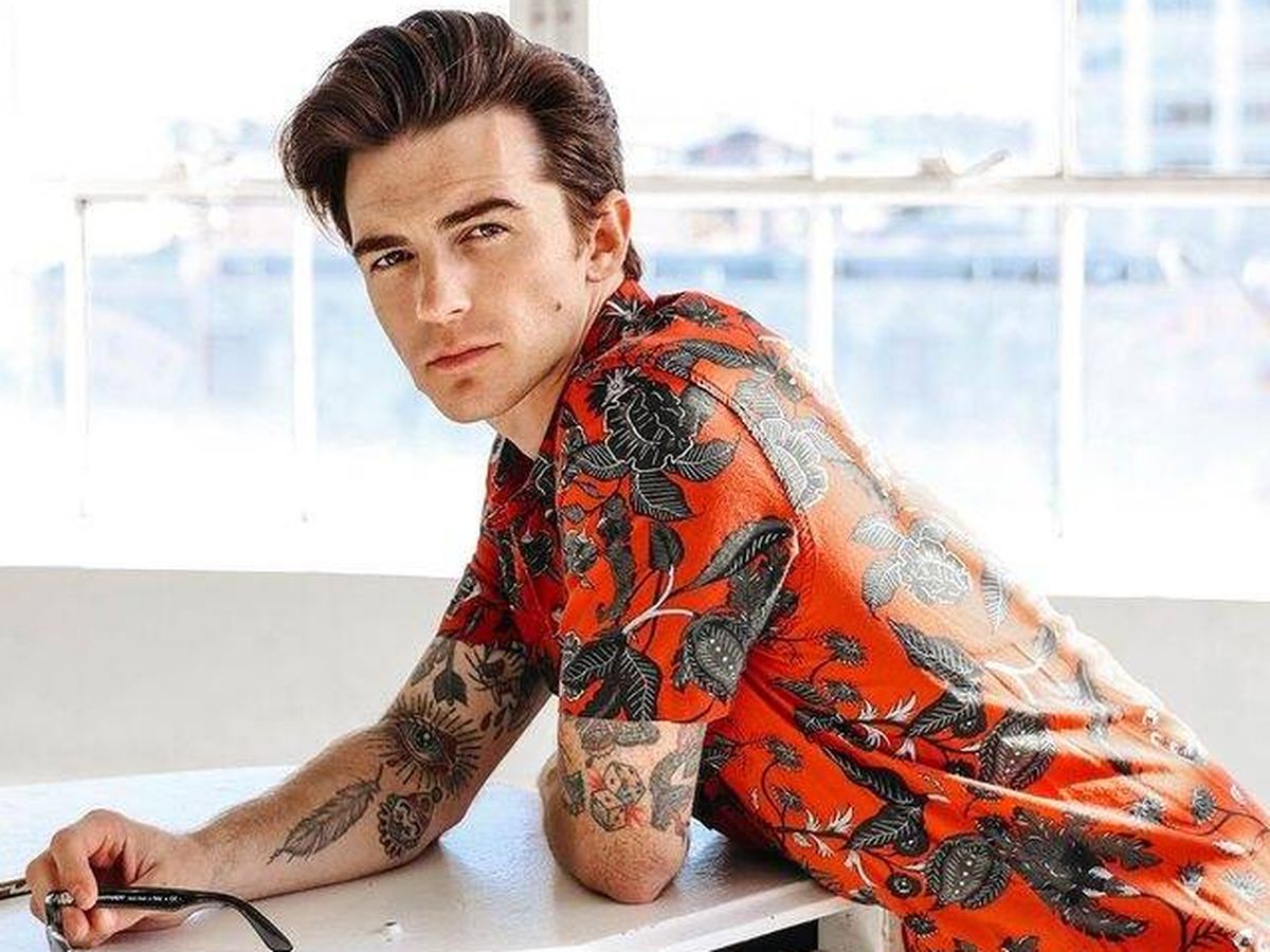 Drake Bell detiene su concierto para despedir al encargado de audio por fallas en el show