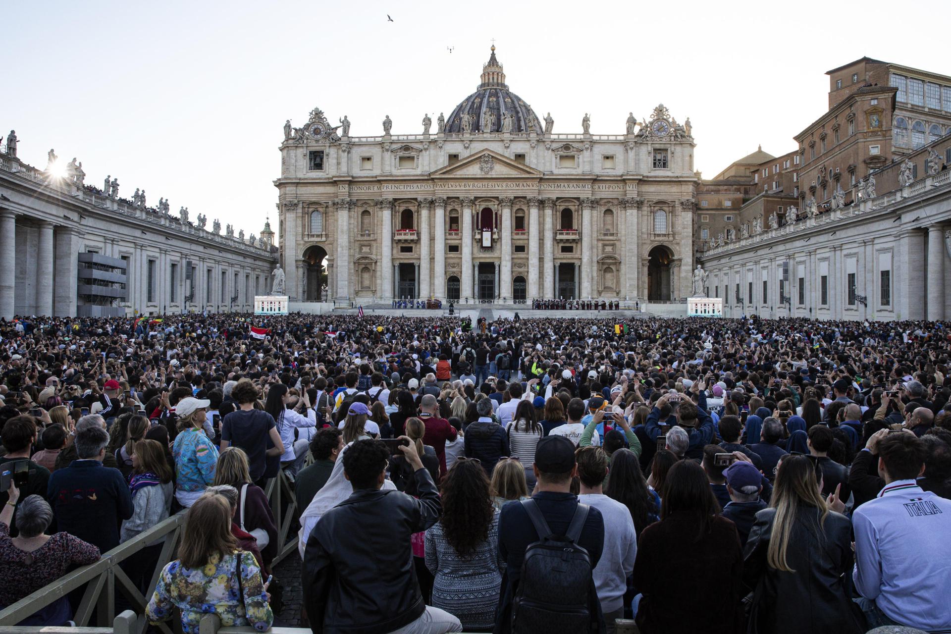 Muerte de Francisco y el cónclave generaron una derrama de 451 mde en Roma