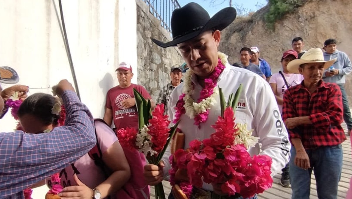 Hallan drogas y armas en propiedades del alcalde morenista de Cuautempan, Puebla