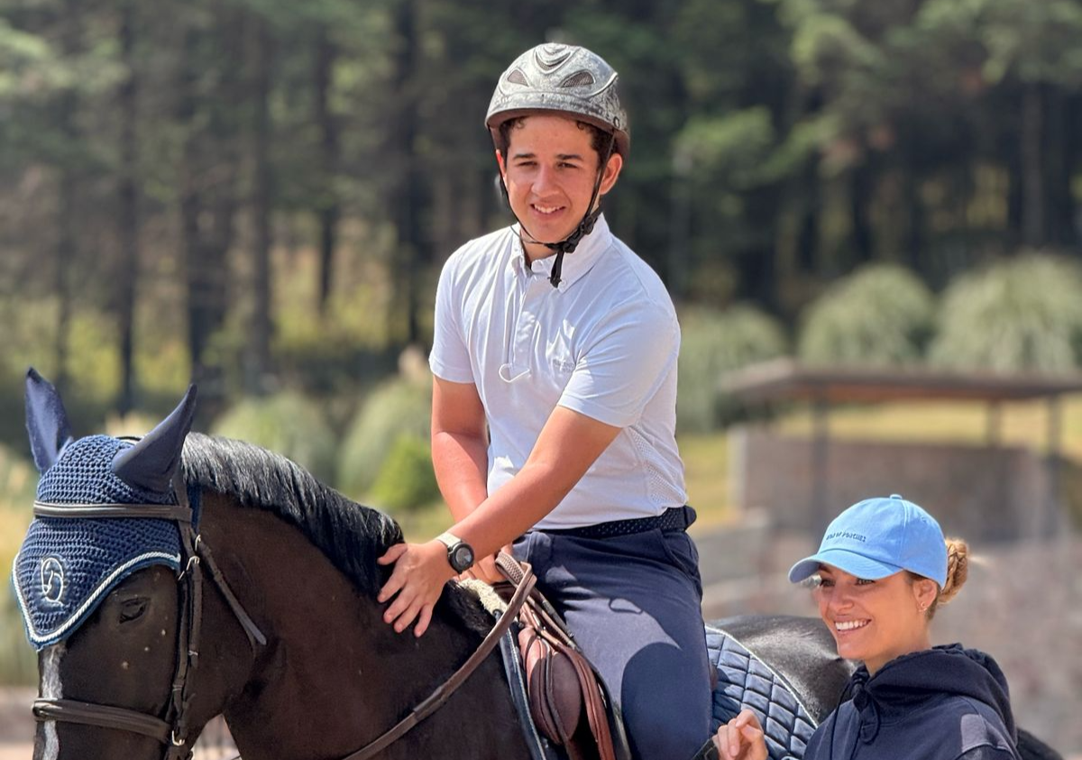 El jinete tabasqueño Ricardo Nemer recibió conocimientos de la internacional Inés Jolli