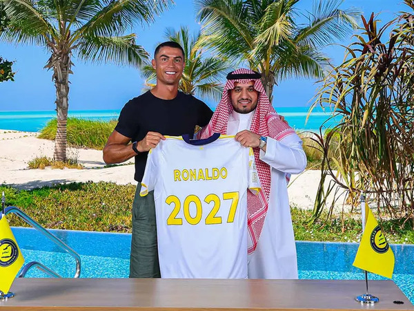 Cristiano Ronaldo renueva con Al-Nassr