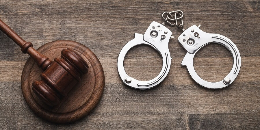 FGR obtiene sentencia de casi tres años de prisión contra una persona por portación de arma de fuego