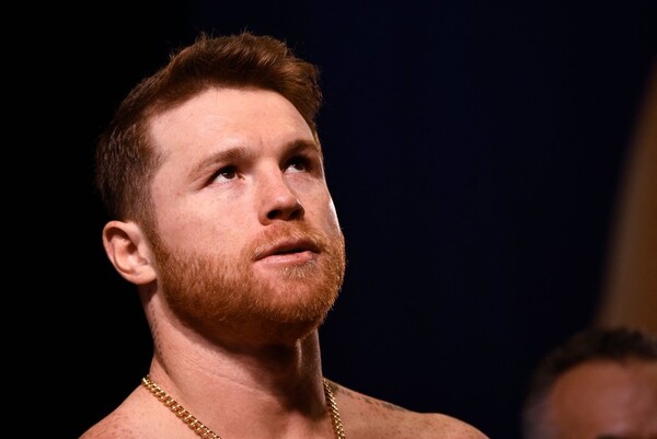 Canelo revela acercamiento con WWE