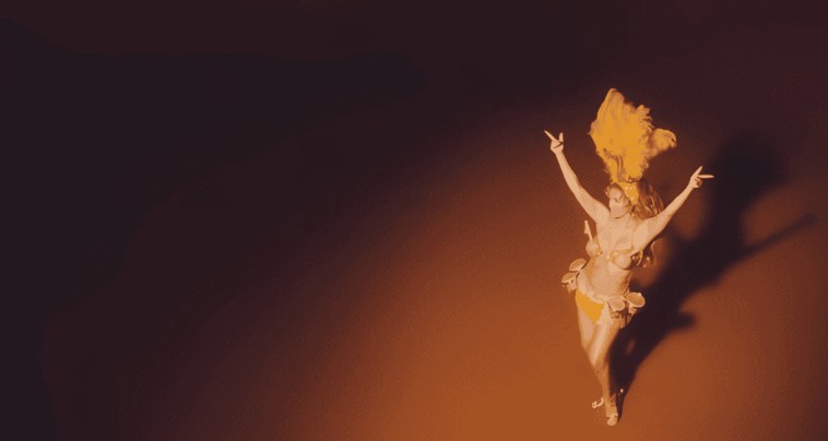 Karol G anuncia el lanzamiento de su nuevo álbum: «TROPICOQUETA. Muy pronto»