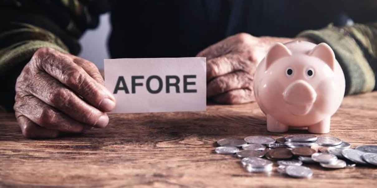 Diputados avalan reforma que regula retiros de afores del desempleo