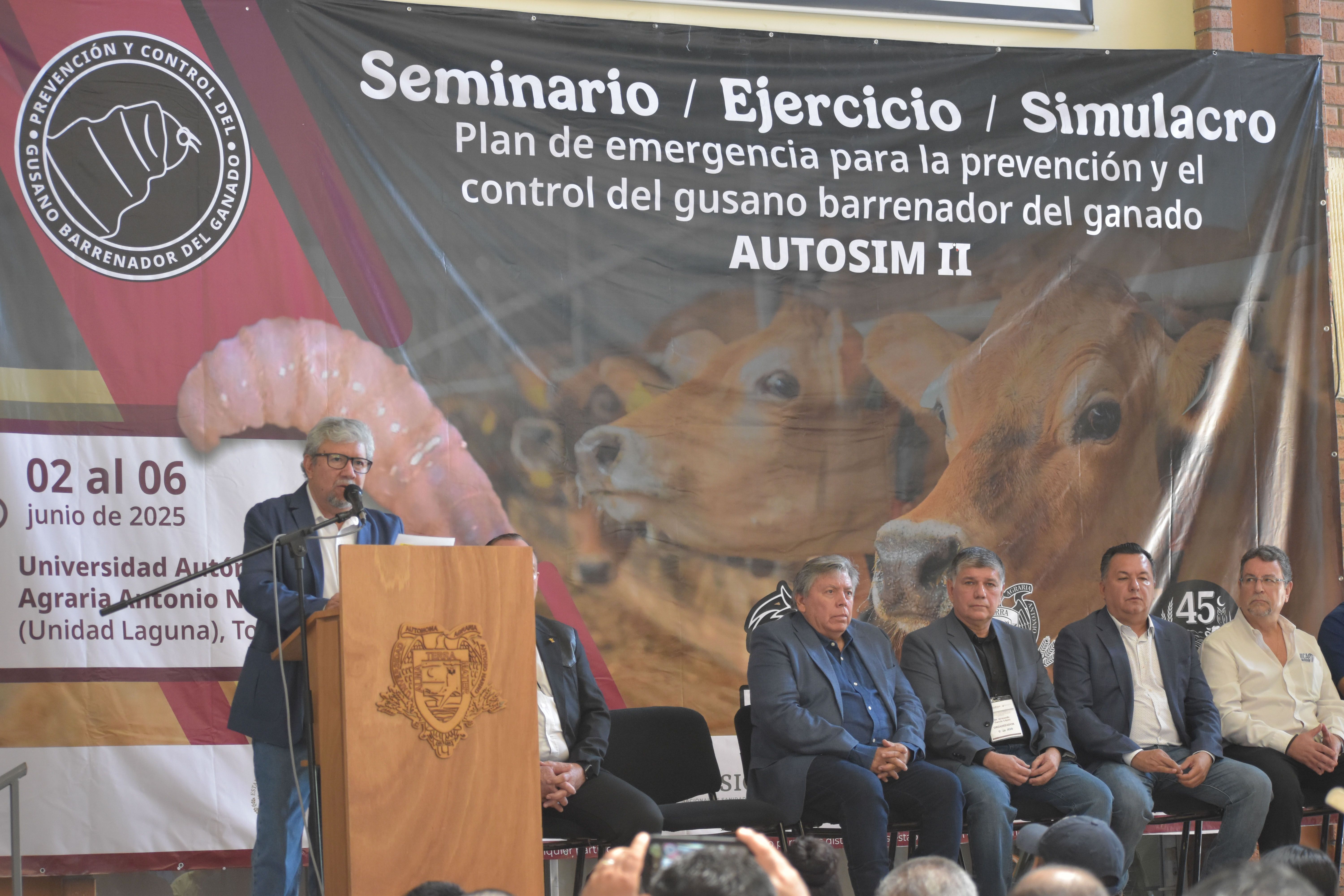 Realiza AGRICULTURA primer simulacro del gusano barrenador del ganado en el norte del país