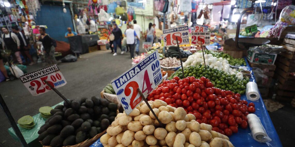 Inflación en México repuntó a 4.42% en mayo: INEGI