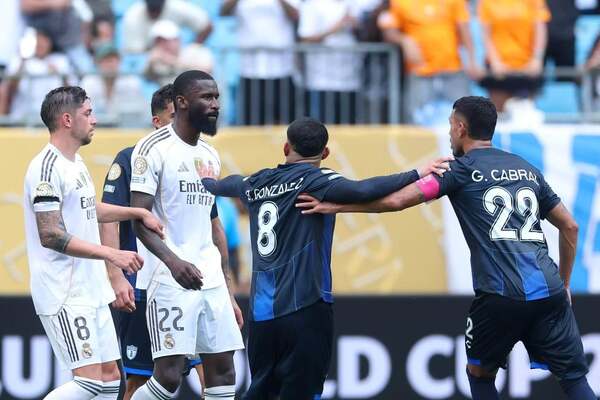 Gustavo Cabral revela lo que le dijo a Rüdiger: «Le dije cagón de mier… No es racismo»