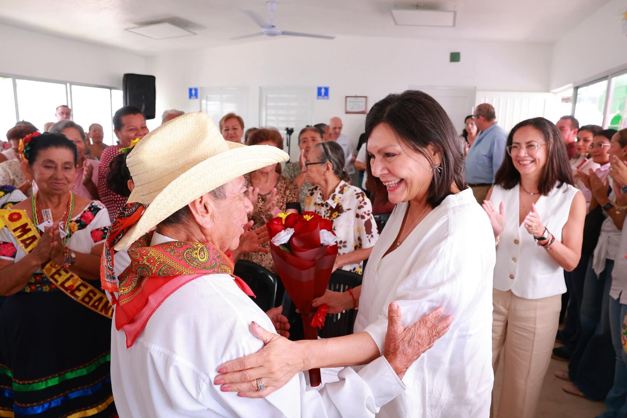 Inicia Gobierno de Centro Jornadas de Salud Integral en beneficio de más de 680 adultos mayores