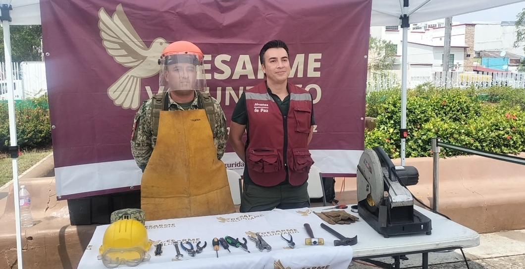 Entregan más de 284 mil pesos en canje de armas