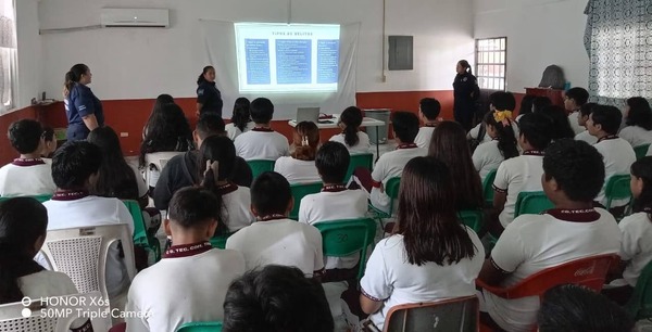 En Comalcalco se promueve la prevención de adicciones y del delito