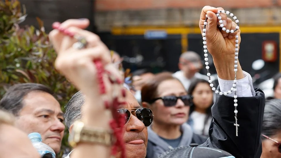 Todos los partidos políticos de Colombia se unen en rechazo al atentado contra Miguel Uribe