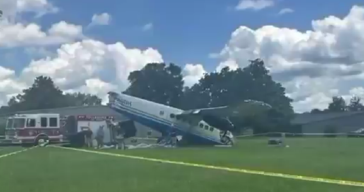 Una aeronave con hasta 20 personas a bordo se estrella en Tennessee