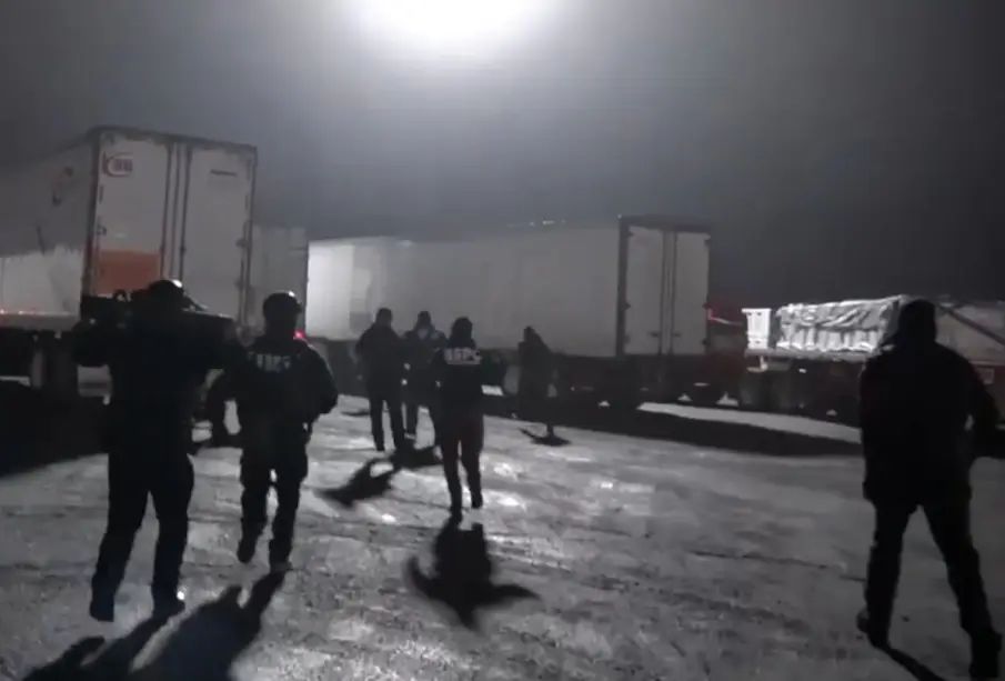 Sheinbaum afirma que red de ‘huachicol’ desmantelada robaba en ductos de Pemex