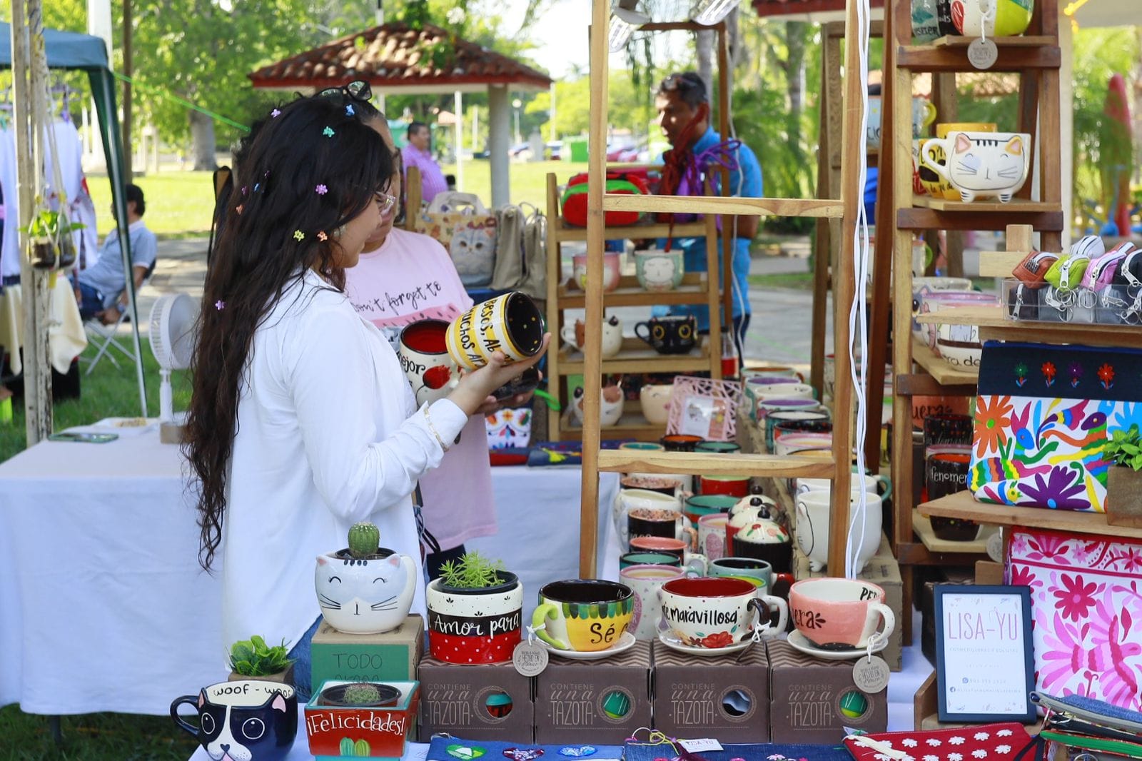 Invita el Ayuntamiento a la Exposición de Emprendedores al Centro en el Gran Salón Villahermosa del Tomás Garrido