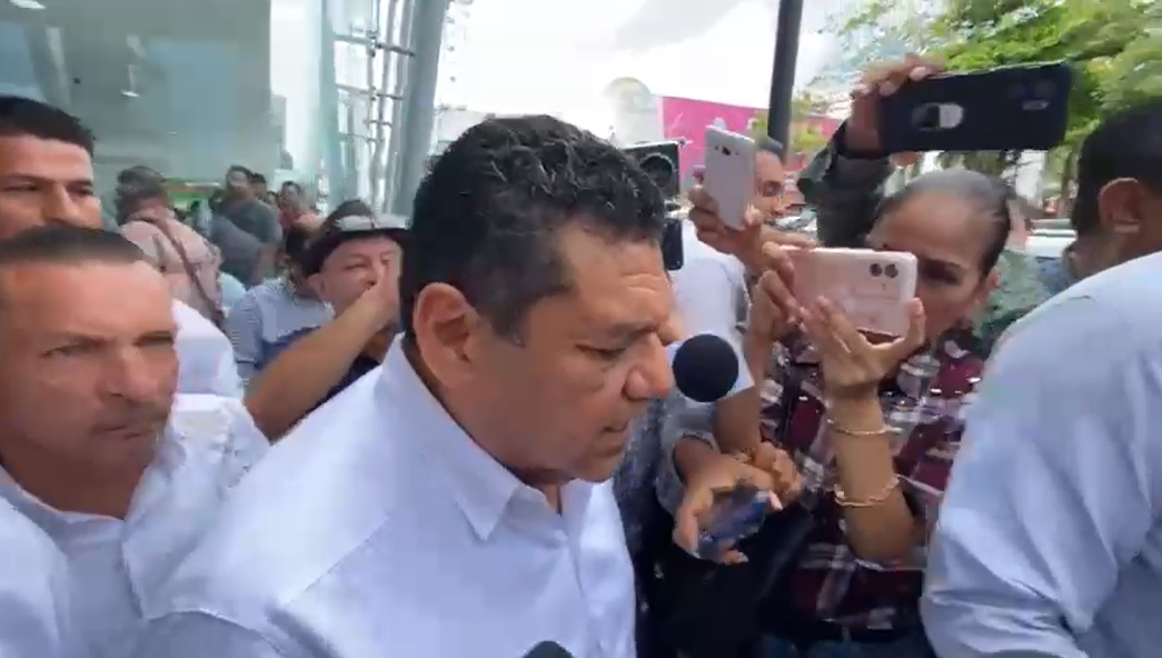 Niega gobernador de Tabasco vínculo de exsecretario con crimen organizado