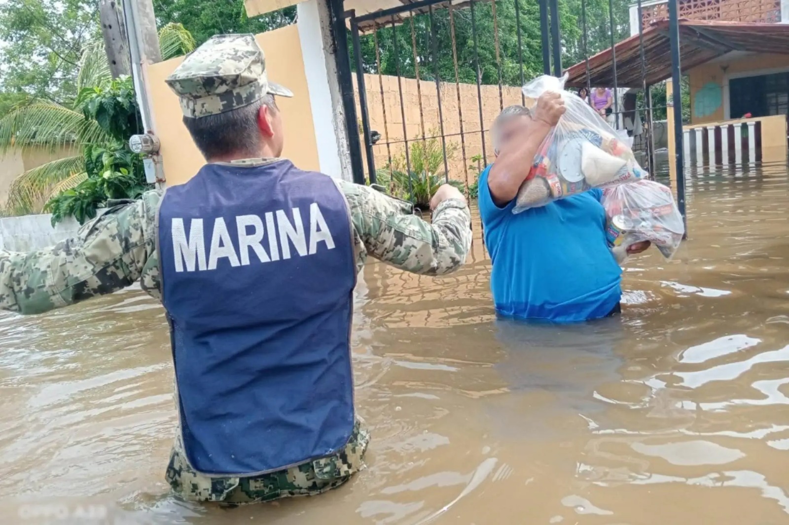 Marina auxilia a población de Tamaulipas y Veracruz tras paso de tormenta “Barry”