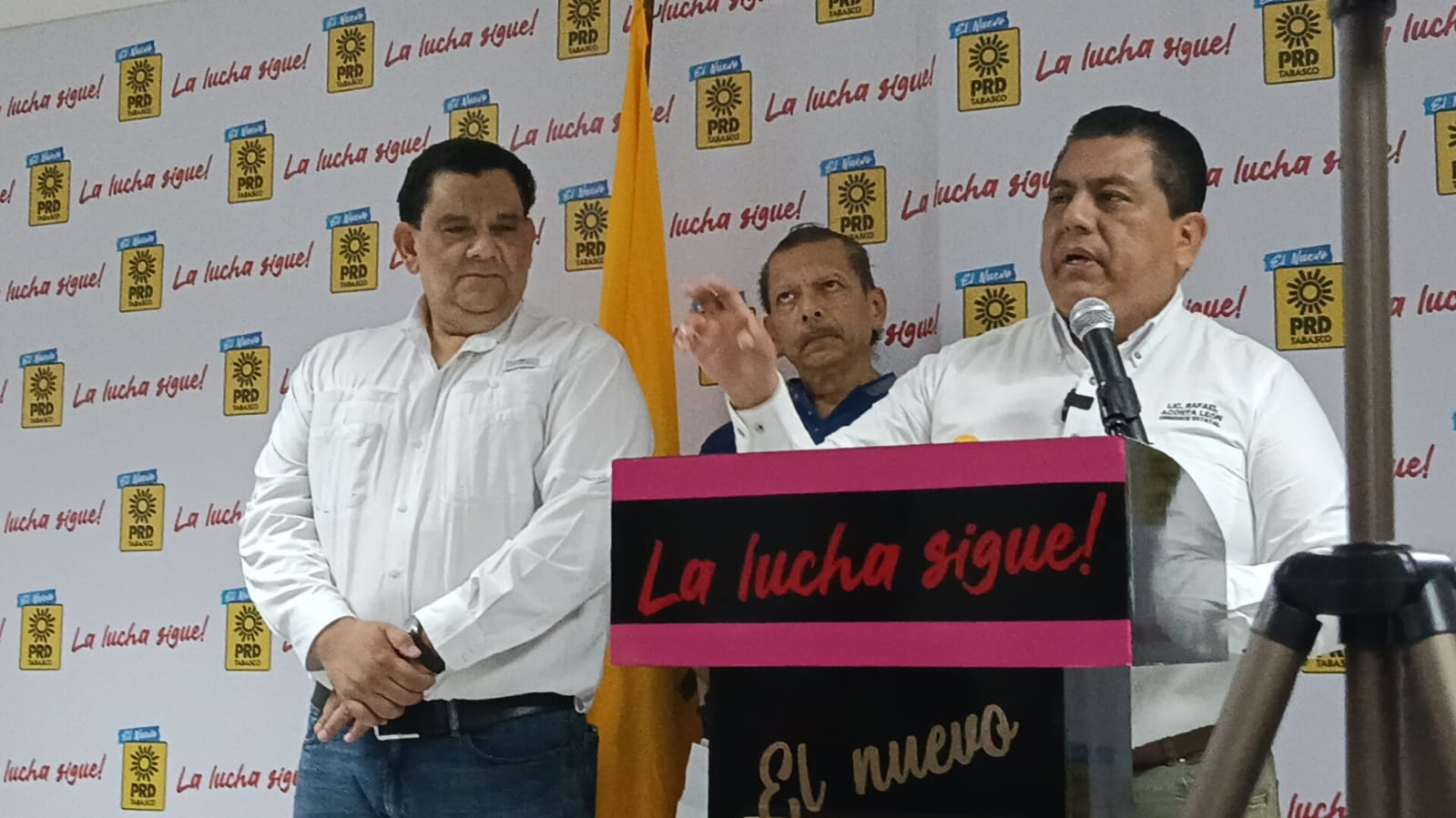 Resistencia Civil seguirá adelante ante la falta de respuestas: Rafael Acosta León