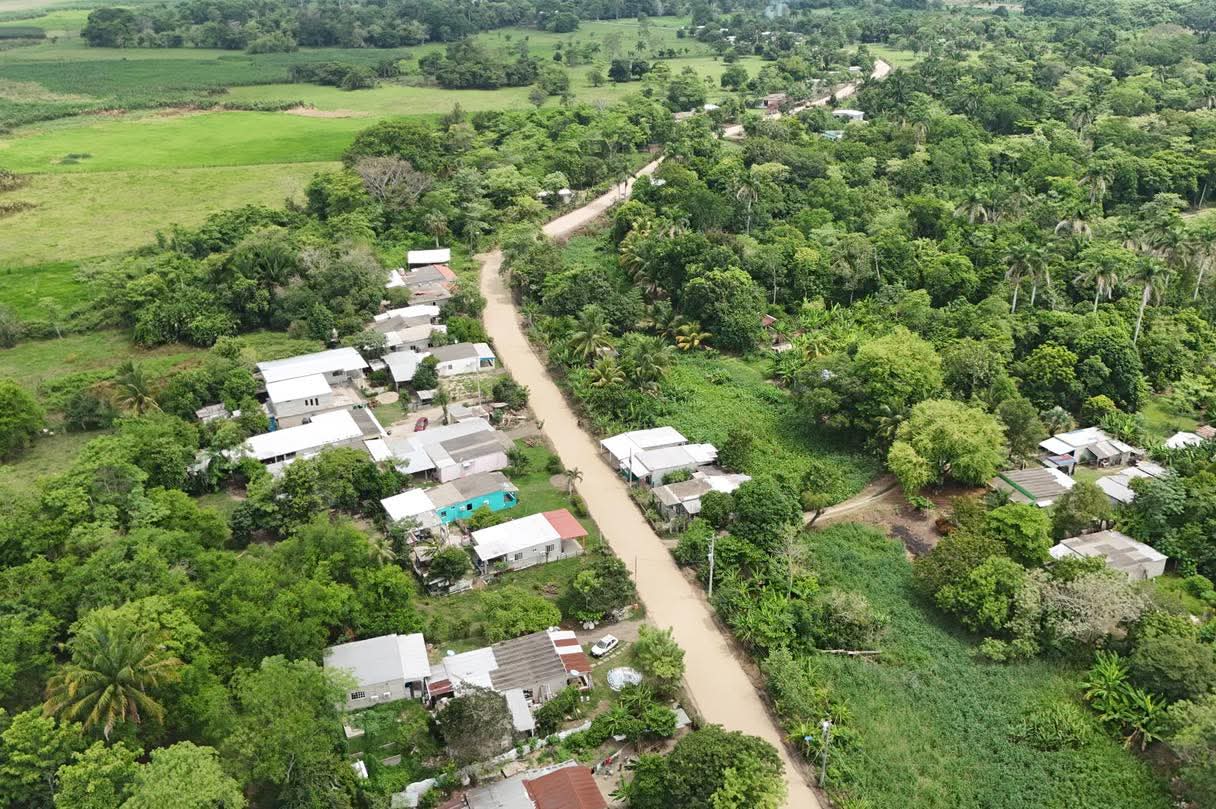 Obras que conectan y dignifican: Yolanda Osuna supervisa avances en caminos de zonas rurales