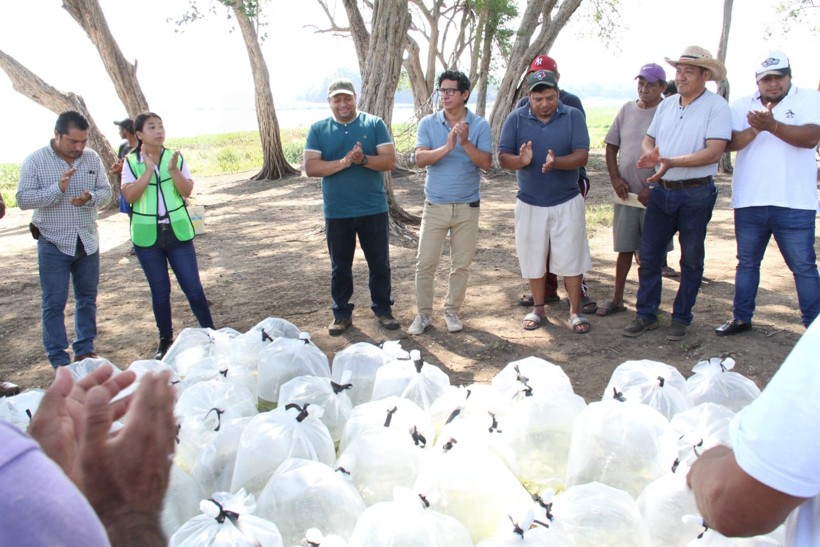Diego De La O Cetina encabeza iniciativa de conservación ambiental junto a pescadores y cooperativas