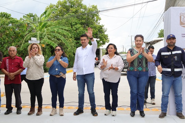 Comalcalco mantiene su ritmo de inauguración de obras cada semana