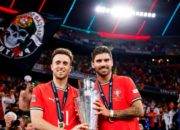 ‘Garantizaré que a los tuyos no les falta nada’: la emotiva promesa de Rúben Neves a Diogo Jota