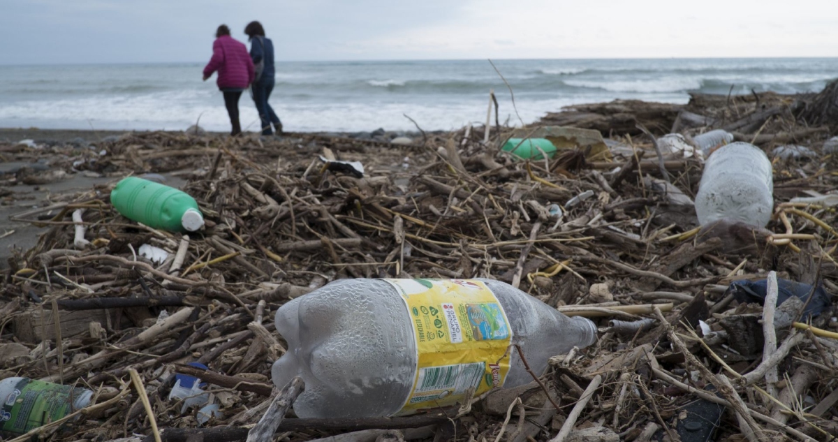 Revelan lista de 16 playas no aptas para nadar por contaminación