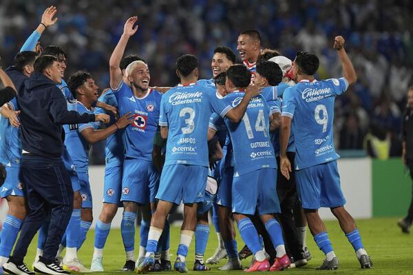 Cruz Azul, reconocido como el mejor equipo de la temporada 2024-2025