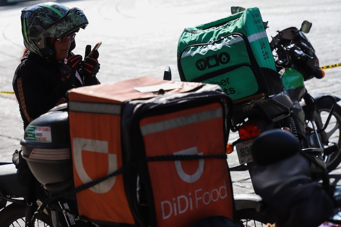 Se han registrado ante el IMSS más de medio millón de repartidores de DiDi y Uber: Sheinbaum