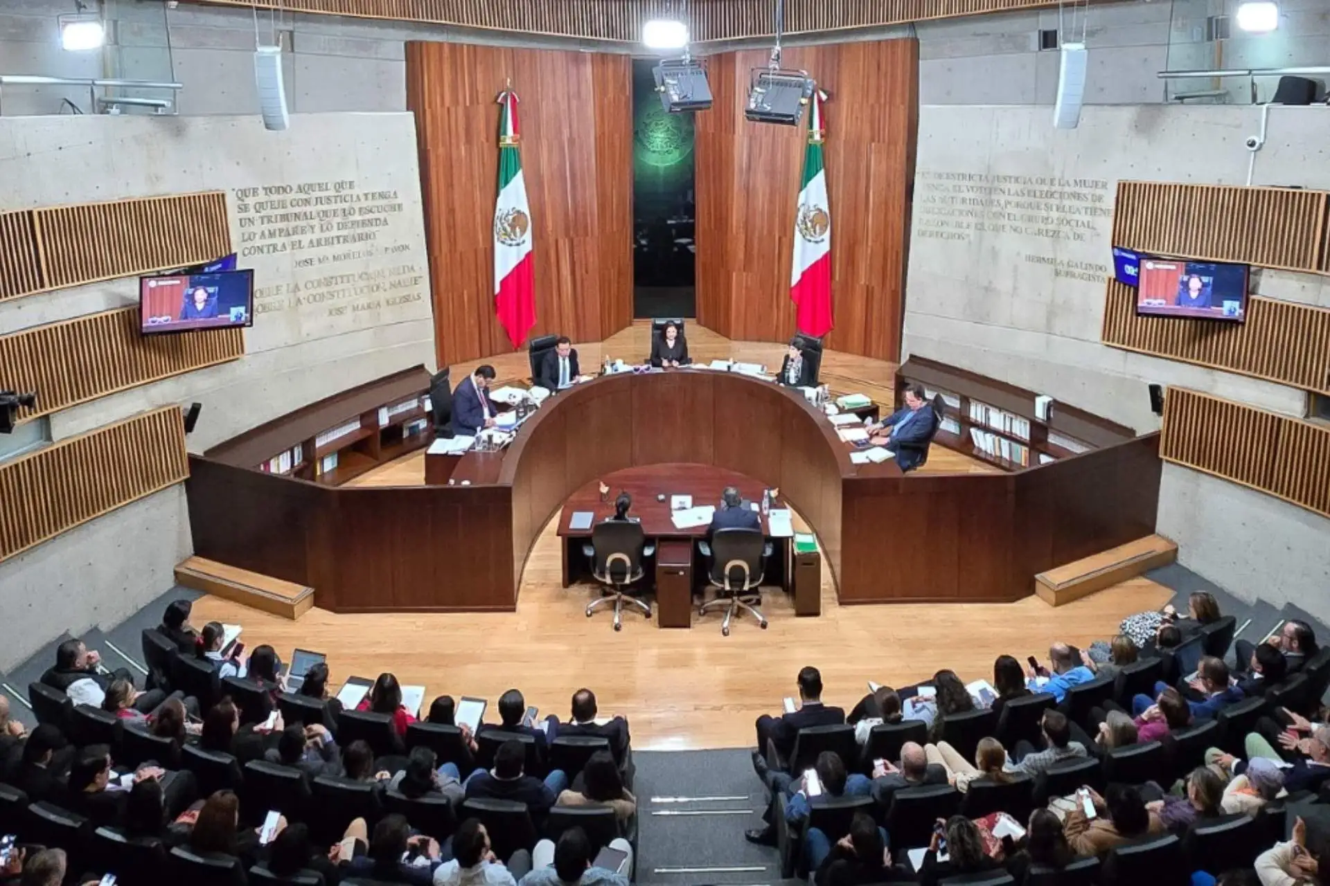 TEPJF rechaza investigación sobre acordeones en elección judicial